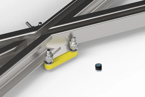 Section Clamp and sensor showing size